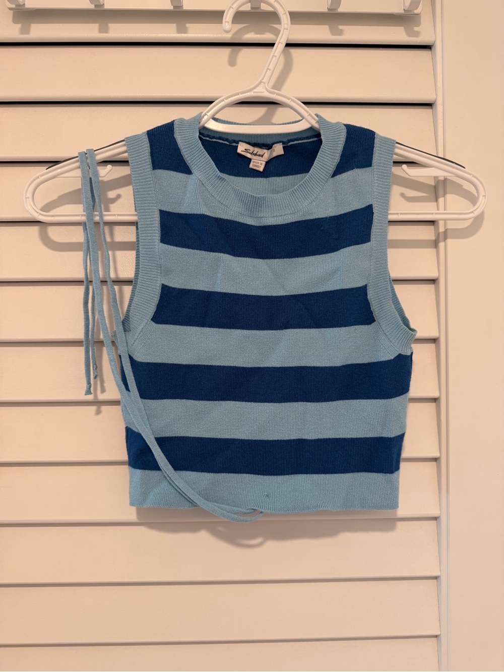 Subdued Striped Light Blue & Navy Cropped Knit Tank Top